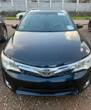 Toyota Camry LE 4dr Sedan (2.5L 4cyl 6A) 2013 Black