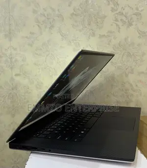 Laptop Dell XPS 15 7590 8GB Intel Core i5 SSD 256GB