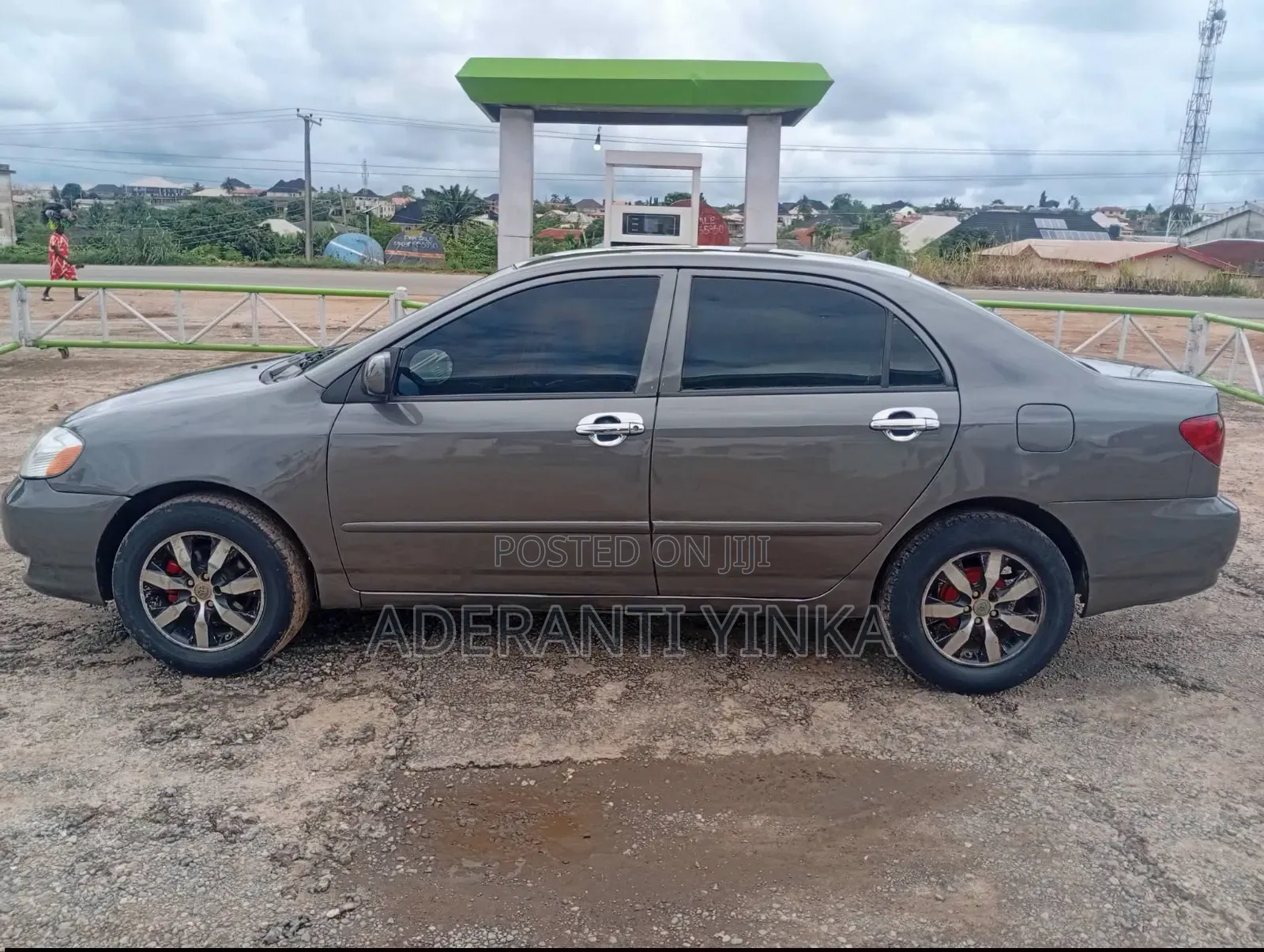 Toyota Corolla LE 2005 Gray