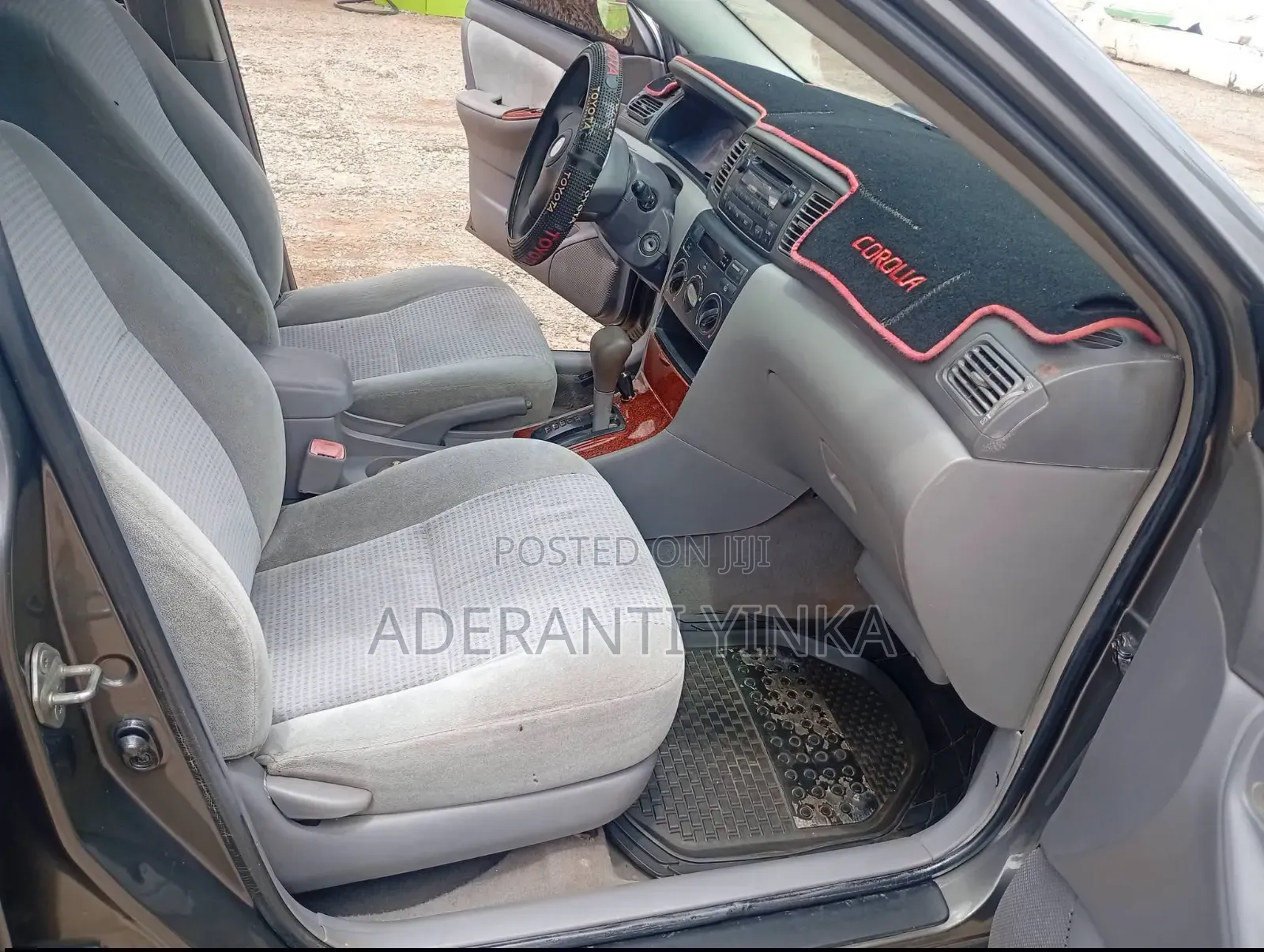 Toyota Corolla LE 2005 Gray