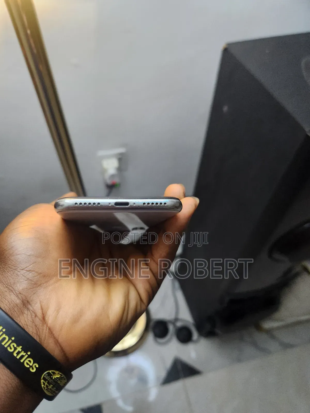 Apple iPhone X 64 GB White