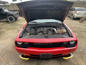 Dodge Challenger SRT8 2012 Red