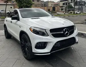 Mercedes-Benz GLE-Class 2017 White