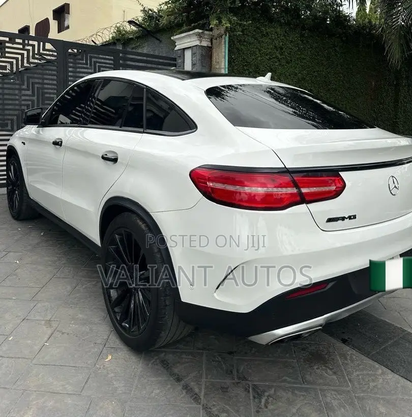Mercedes-Benz GLE-Class 2017 White