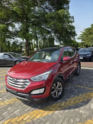 Hyundai Santa Fe 2015 Red