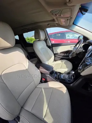 Hyundai Santa Fe 2015 Red