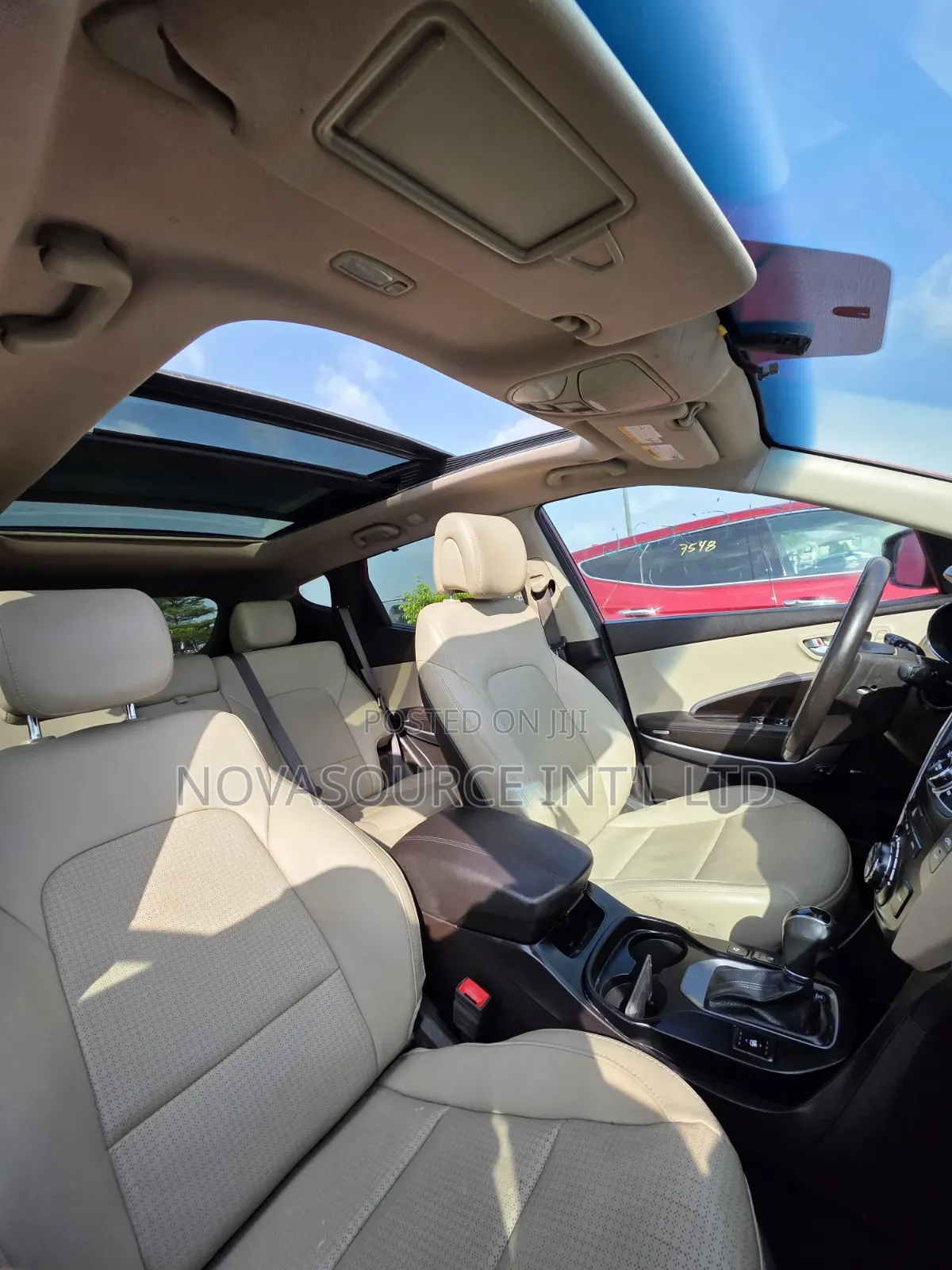 Hyundai Santa Fe 2015 Red