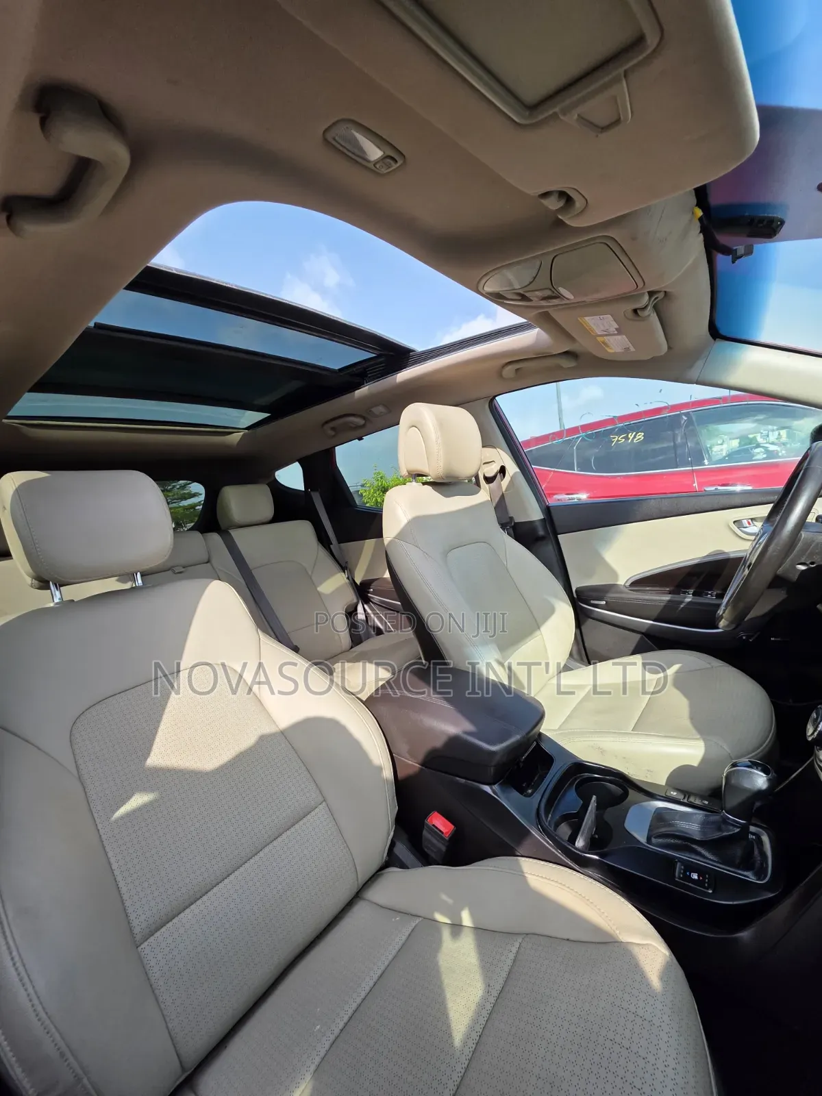 Hyundai Santa Fe 2015 Red