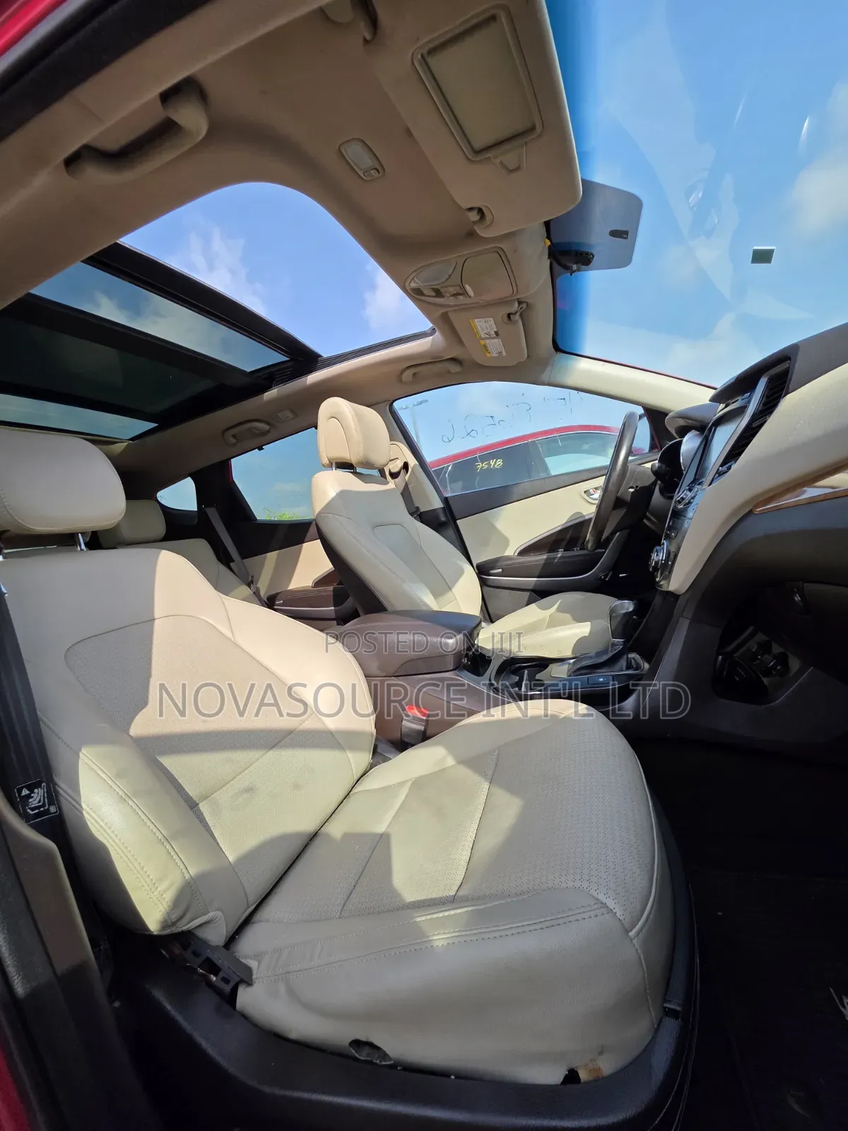 Hyundai Santa Fe 2015 Red