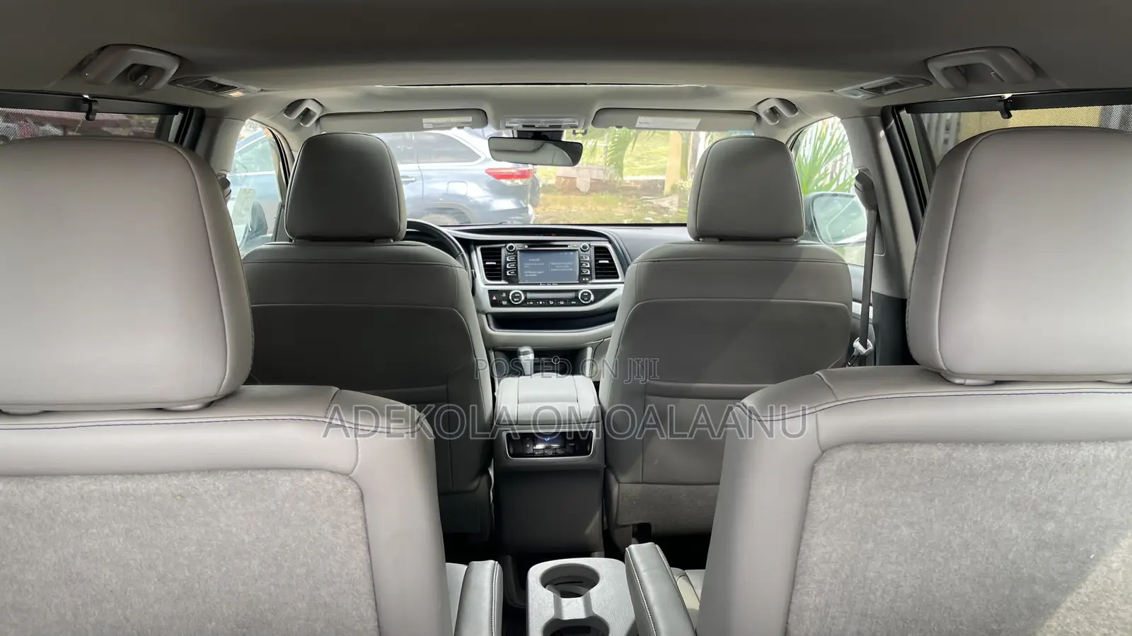 Toyota Highlander XLE 2019 Silver