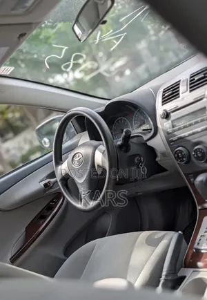 Toyota Corolla 2011 White