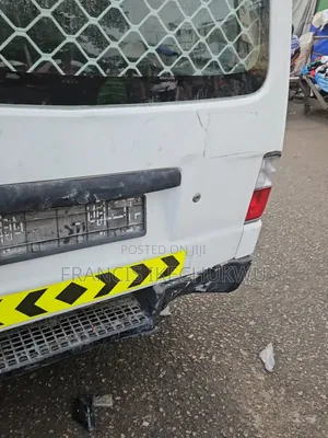 Mazda E2000 2003 White