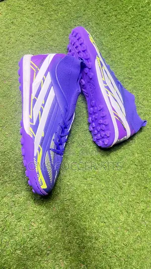 ADIDAS F50 Astroturf Canvas Boot (Purple)(40)