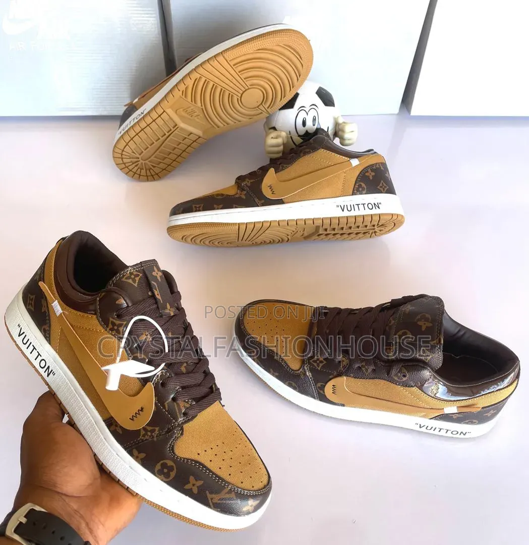 Nike Sneakers