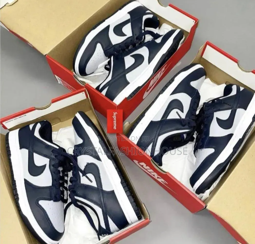 Nike Sneakers