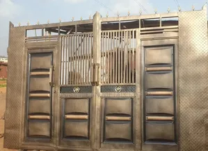 12ft Bi-Part Swing Gates.