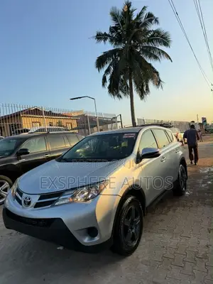 Toyota RAV4 2014 Silver