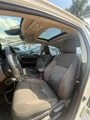 Toyota Corolla 2017 White
