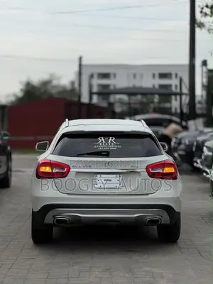 Mercedes-Benz GLA 250 2015 White