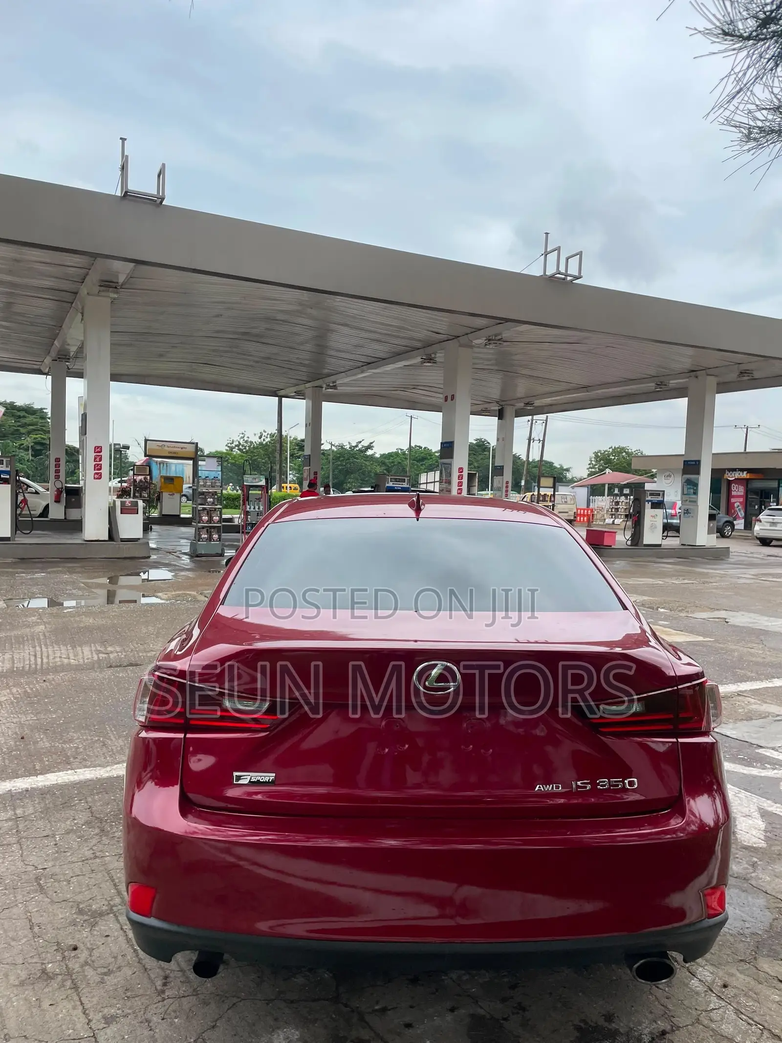 Lexus IS 350 AWD 2014 Red