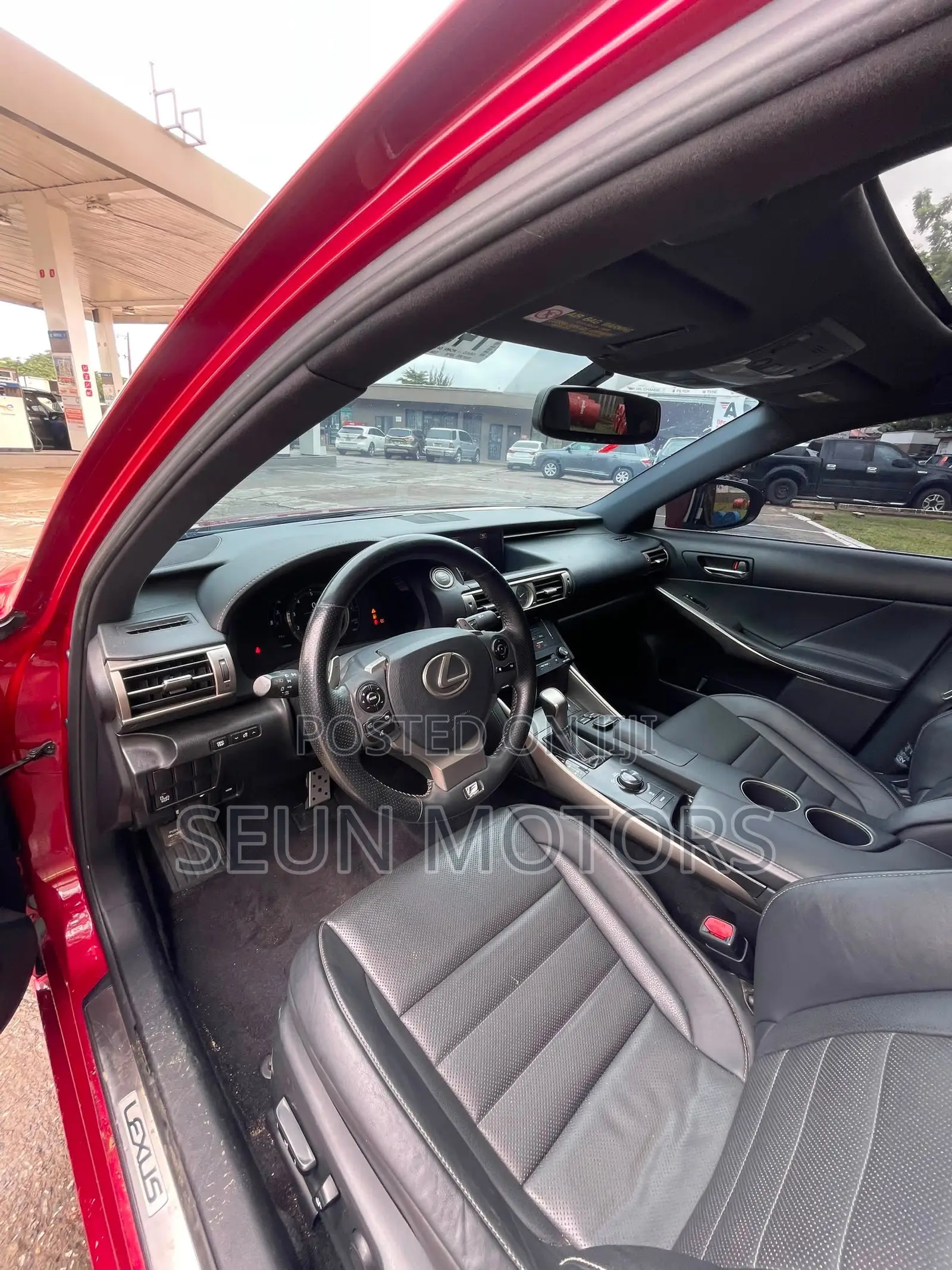 Lexus IS 350 AWD 2014 Red