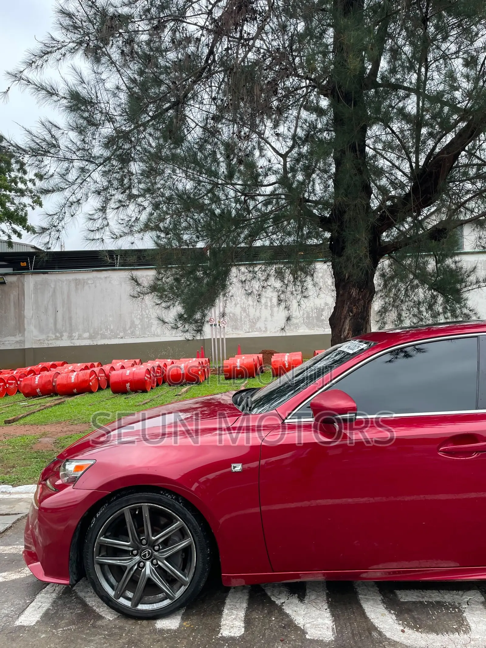 Lexus IS 350 AWD 2014 Red
