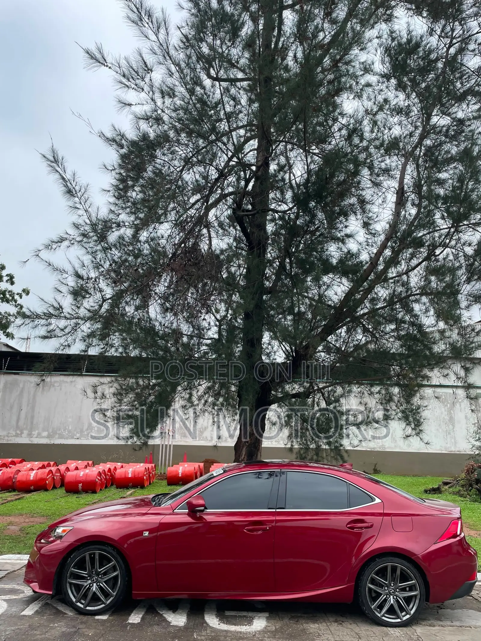 Lexus IS 350 AWD 2014 Red