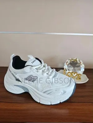 Sneakers Canvas Shoe