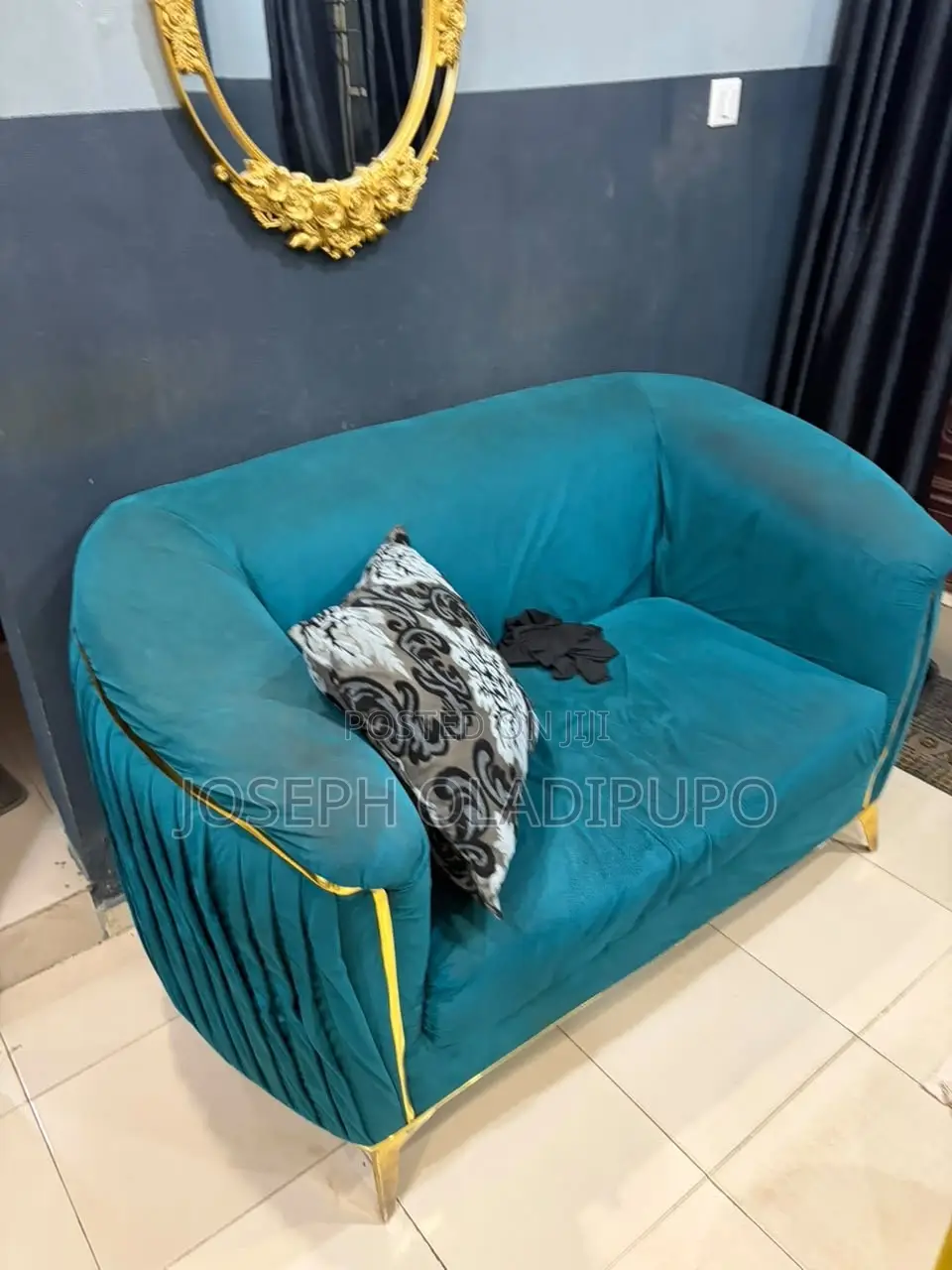 3 3 2 Used Sofa