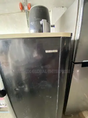 Samsung Medium Standing Fridge
