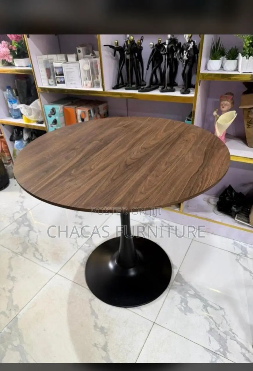 Modern Round Wooden Tulip Dining Table With Black Tulip Base