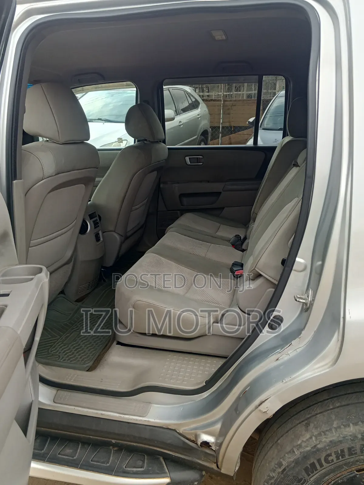 Honda Pilot 2013 Silver