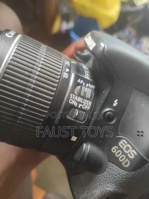 Canon EOS 600D DSLR Camera Paired With a Canon EF-S 18–55mm Lens