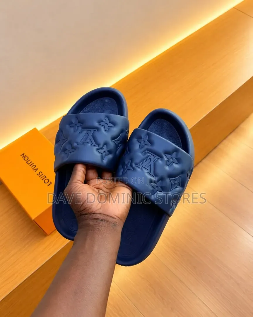 Original Louis Vuitton Waterfront Mule Slides