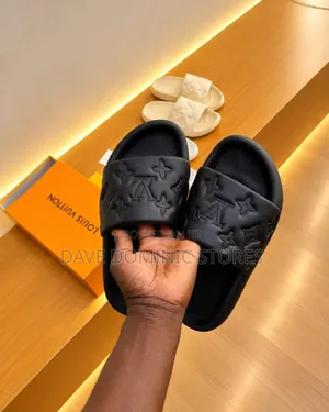 Original Louis Vuitton Waterfront Mule Slides