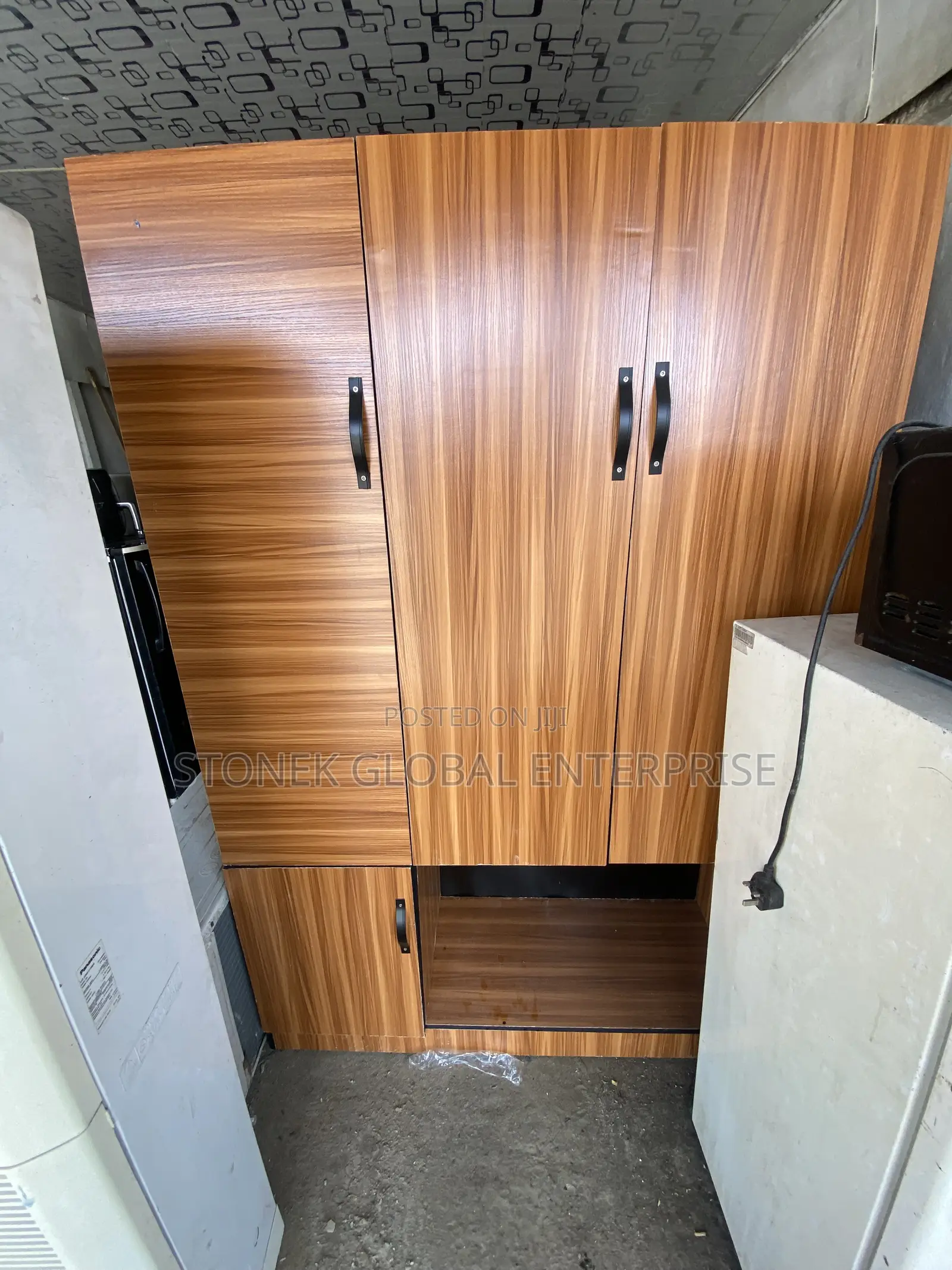 Original HDF Board Big Wardrobe