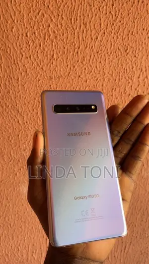 Samsung Galaxy S10 5G 512 GB Silver