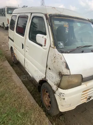 Suzuki APV Minibus 2010 White