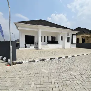 3bdrm Bungalow in Saloce Bungalow, Elerangbe for sale