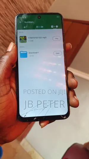 Infinix Smart 9 64 GB Silver