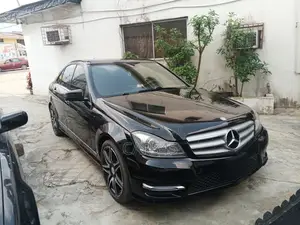 Mercedes-Benz C350 2013 Black