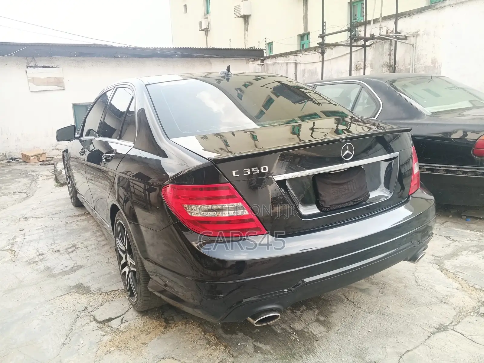 Mercedes-Benz C350 2013 Black