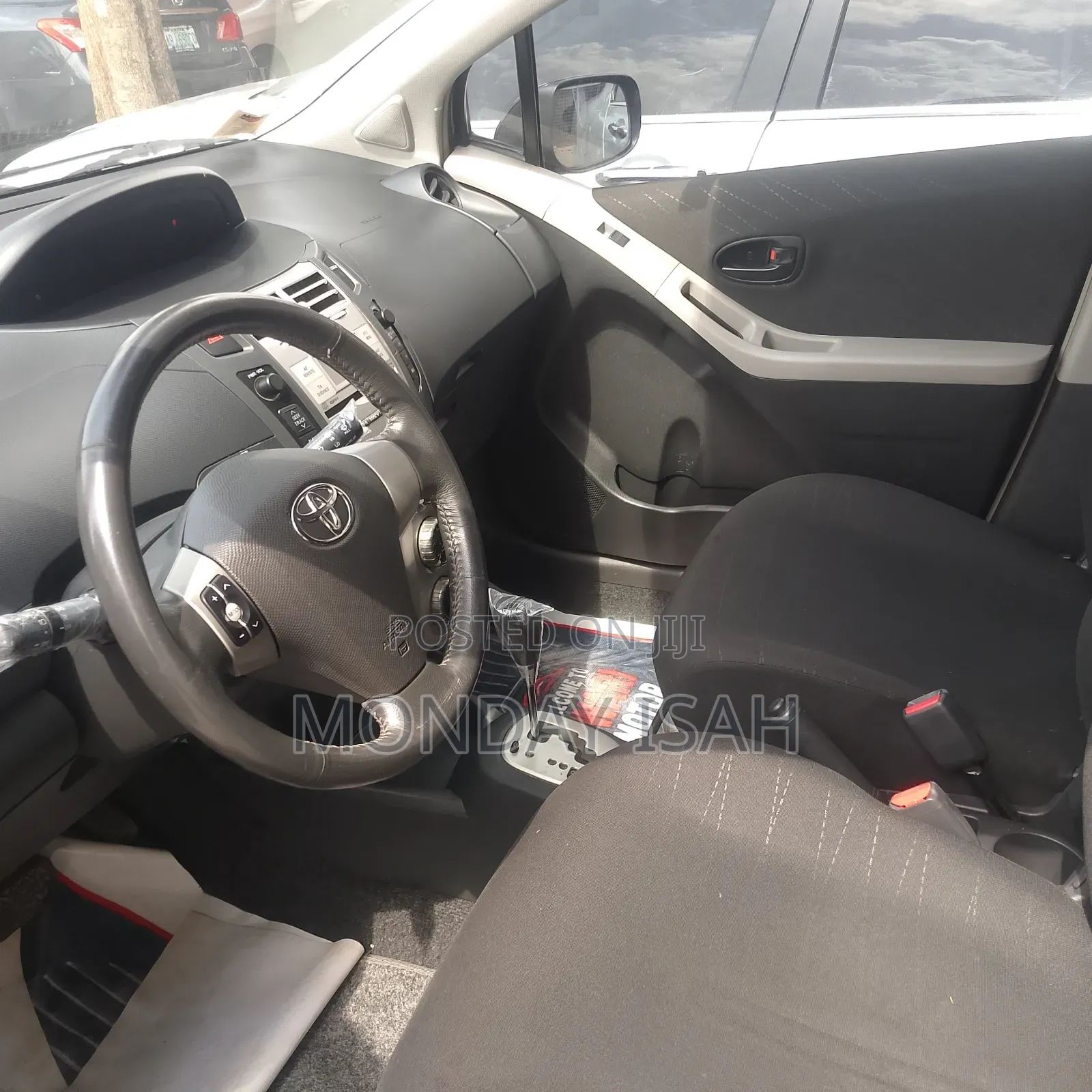Toyota Yaris 2006 Black