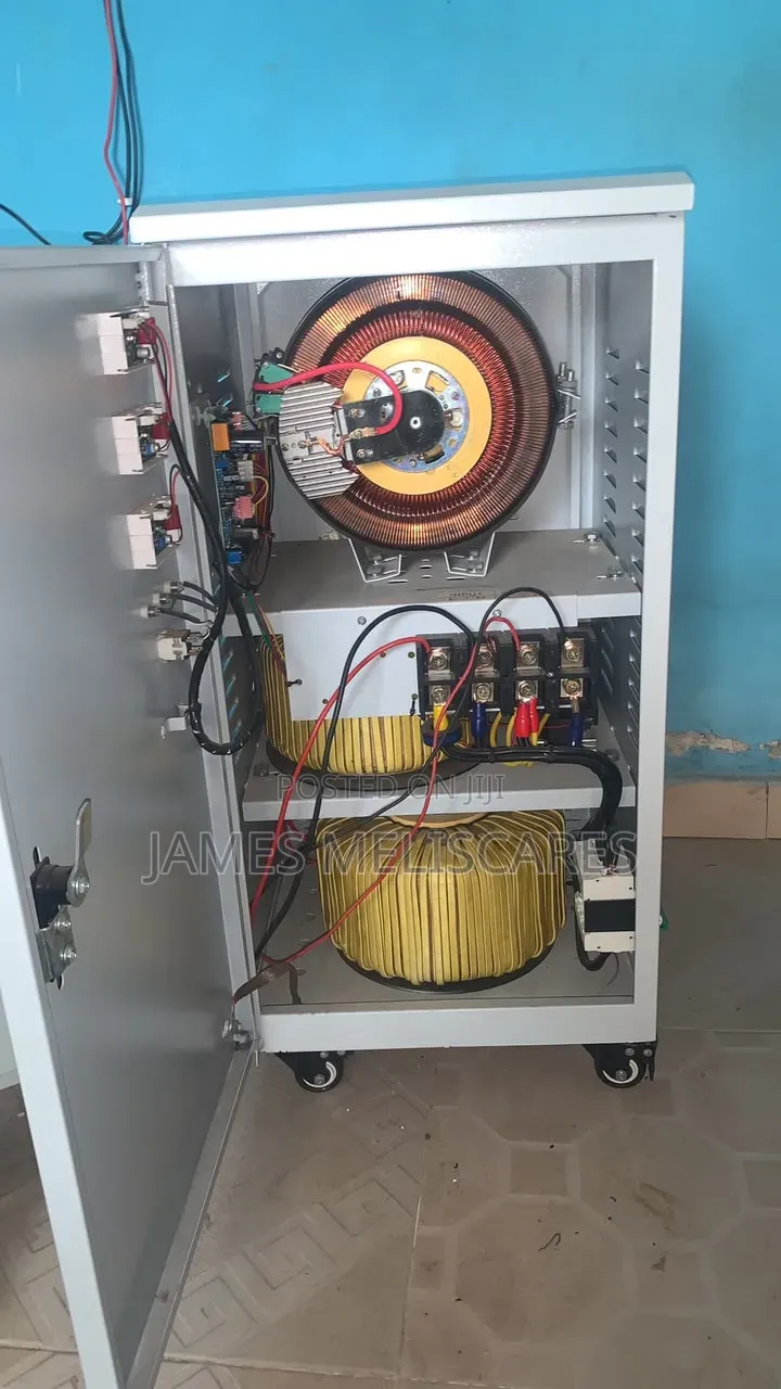 Massive Power 30kva Servo Motor Automatic Voltage Regulator SVC-30kvs
