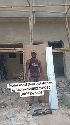 Doors Installer