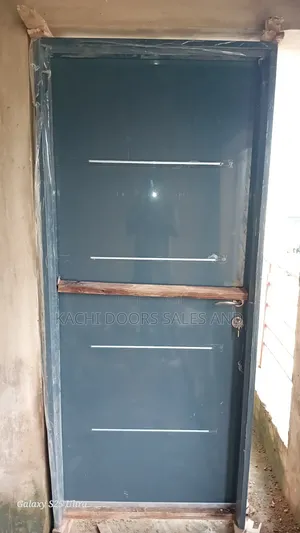 Doors Installer