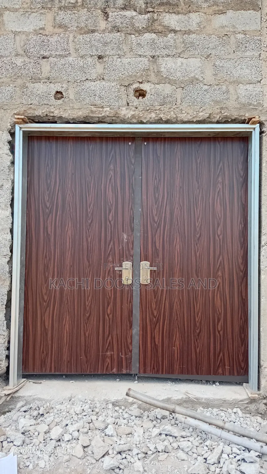 Doors Installer