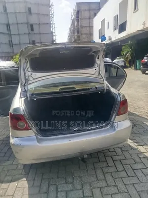 Toyota Corolla 2006 Silver