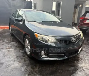 Toyota Camry 2014 Blue