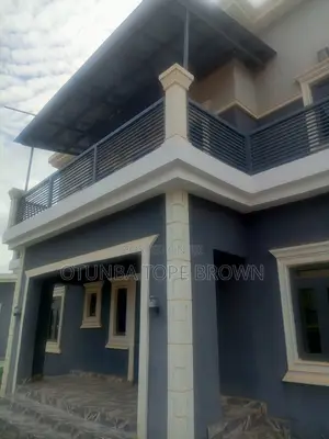4bdrm Duplex in Seman Metropolis for rent